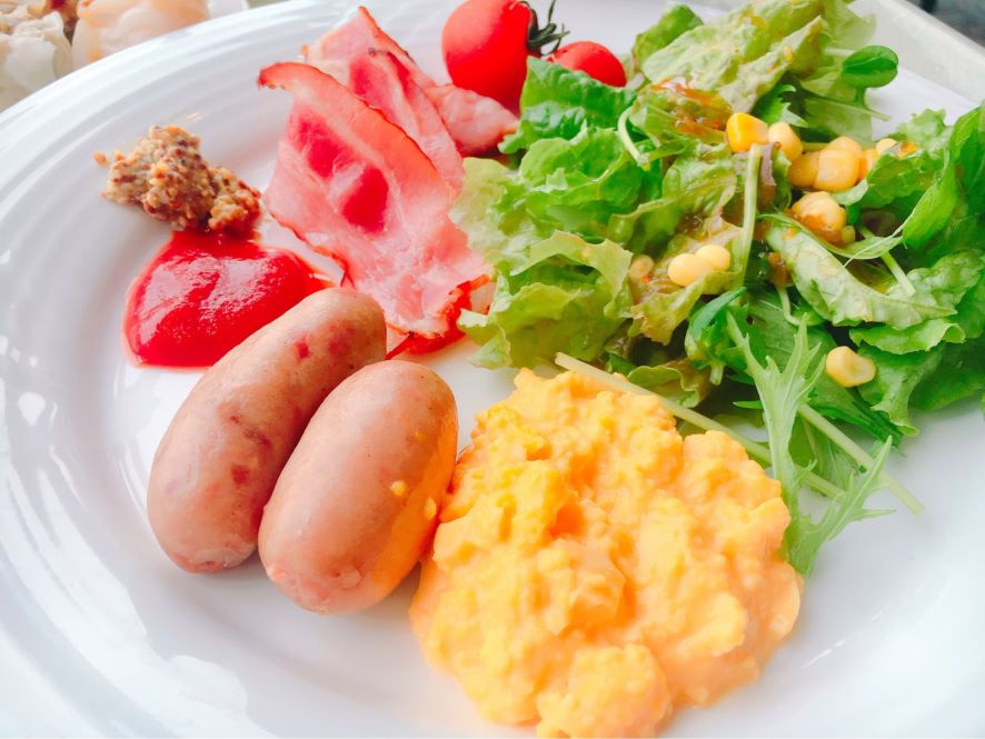 食事代の区分は?出張先での食事代は経費になる?