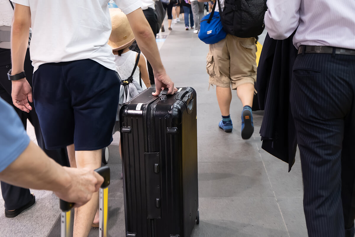 宿泊費の勘定科目は旅費交通費？出張時のホテル代の分類方法